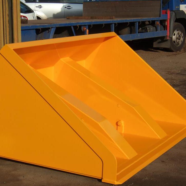 Fork Lift Drive in Grain Bucket